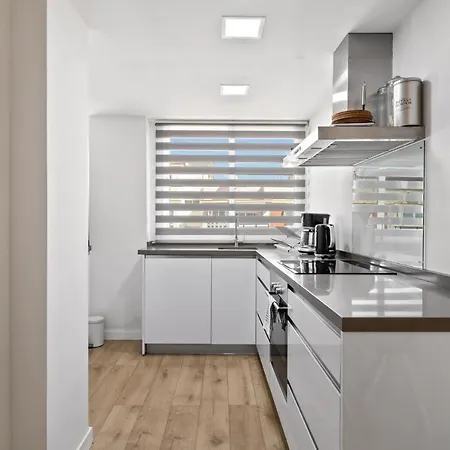 Appartement And Modern By Costarentals - Ref 34 *